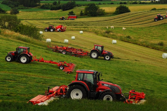AGCO купит подразделение Lely Group