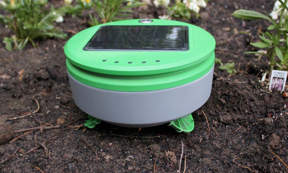 Робот-огородник от создателей Roomba