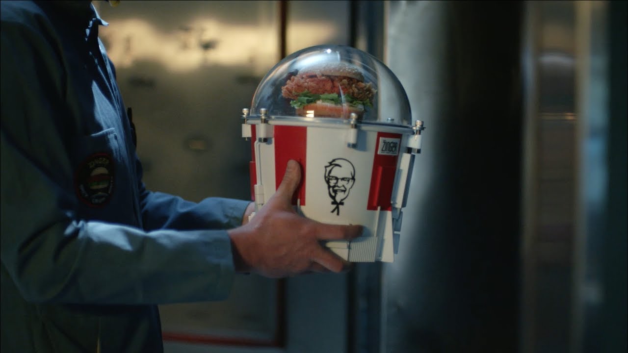 KFC отправил бургер в космос