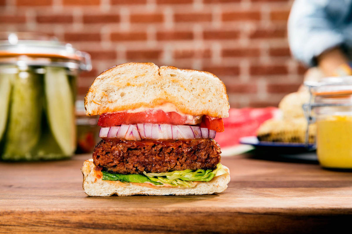 Вегетарианские бургеры, или стартап от компании Beyond Meat
